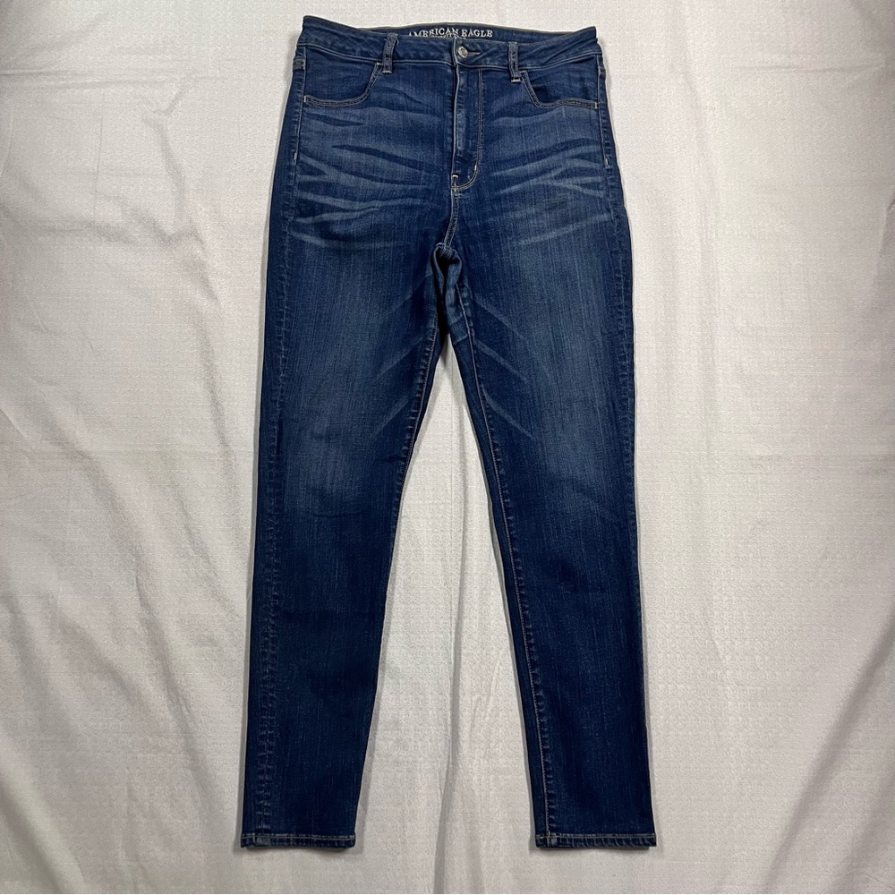 American Eagle Outfitters ladies Dark wash jeggings size 12